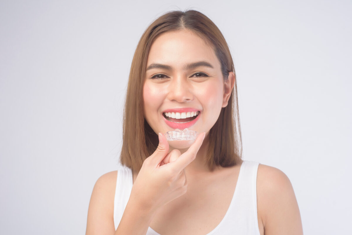 Clear Aligners: A Simple, Low-Profile Way To Straighten Teeth